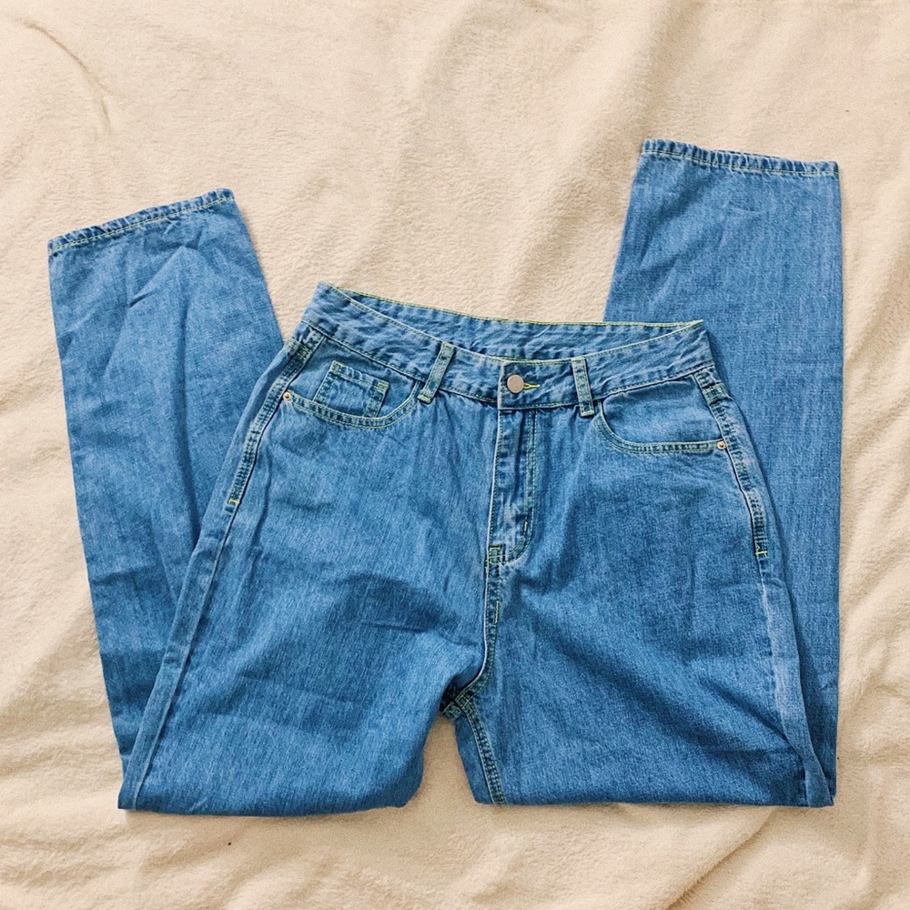 Light Wash Mom Jeans